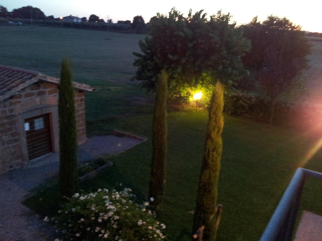 ヴィテルボ Agriturismo Ferento E Il Castagnoヴィラ エクステリア 写真